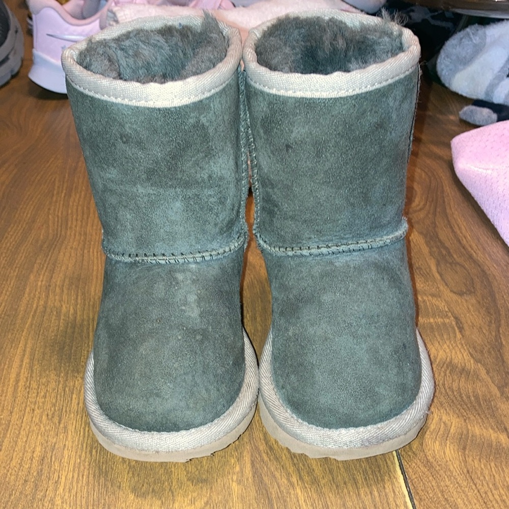 Little Kids size 8 UGG Boots